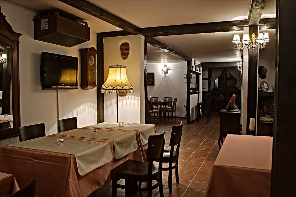 Pensiune-Restaurant Tara Luanei Sărata-Monteoru Exterior photo